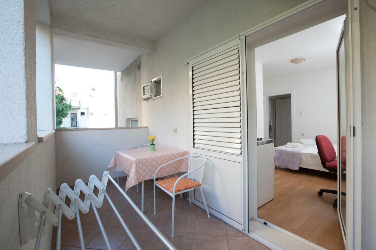 Apartments Klara Makarska Exterior foto