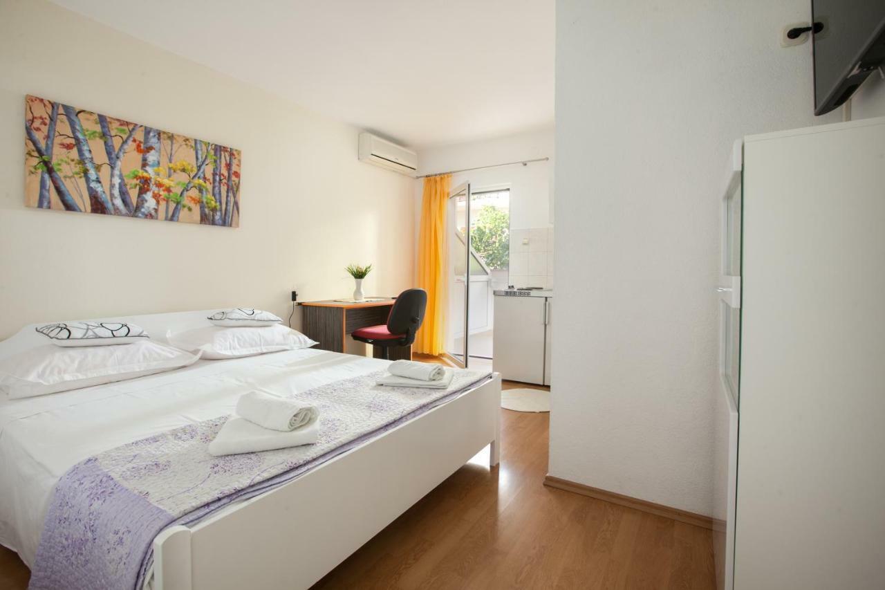 Apartments Klara Makarska Exterior foto
