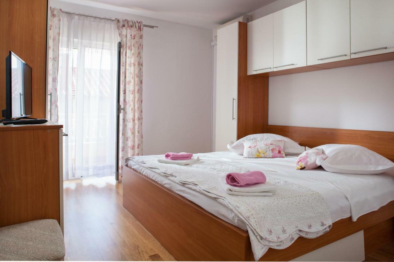 Apartments Klara Makarska Exterior foto